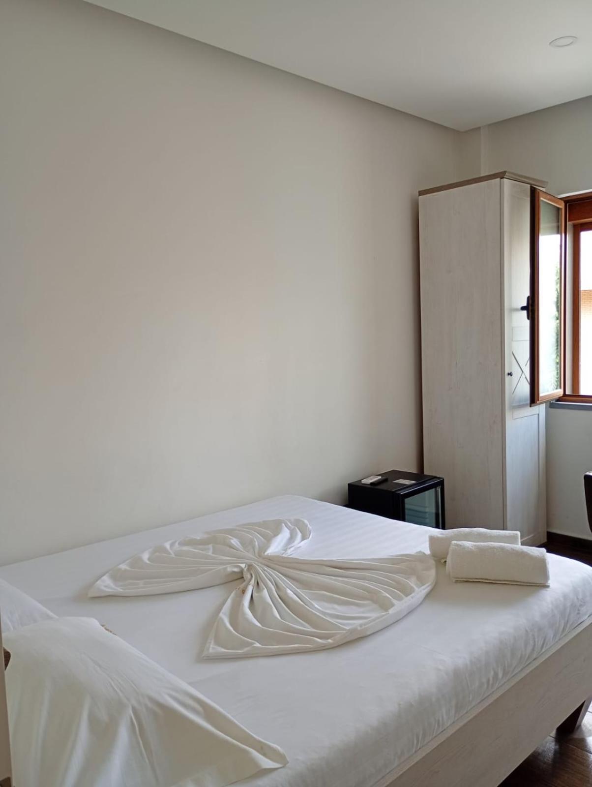 Boutique Artist Hotell Tiranë Eksteriør bilde