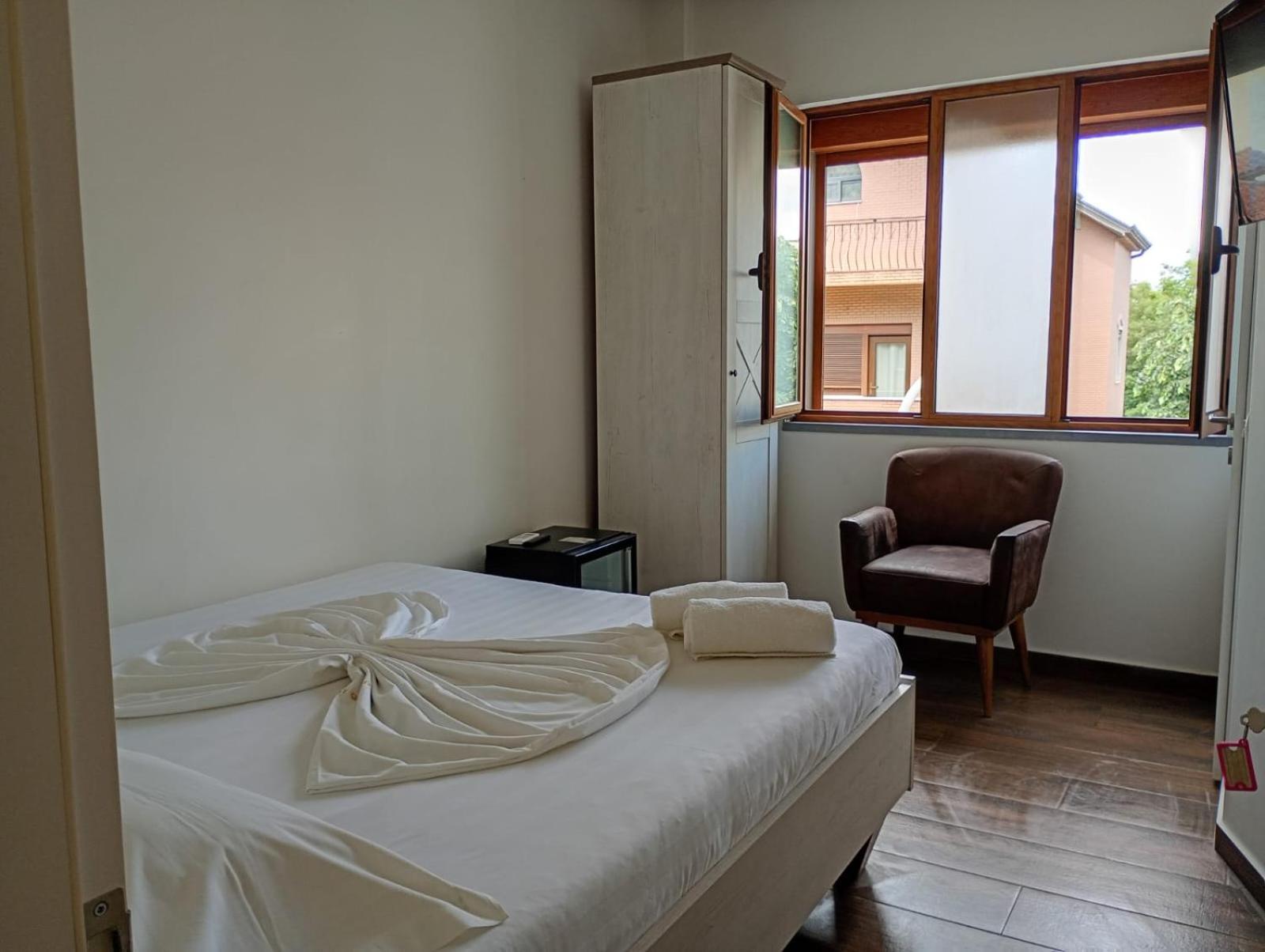 Boutique Artist Hotell Tiranë Eksteriør bilde