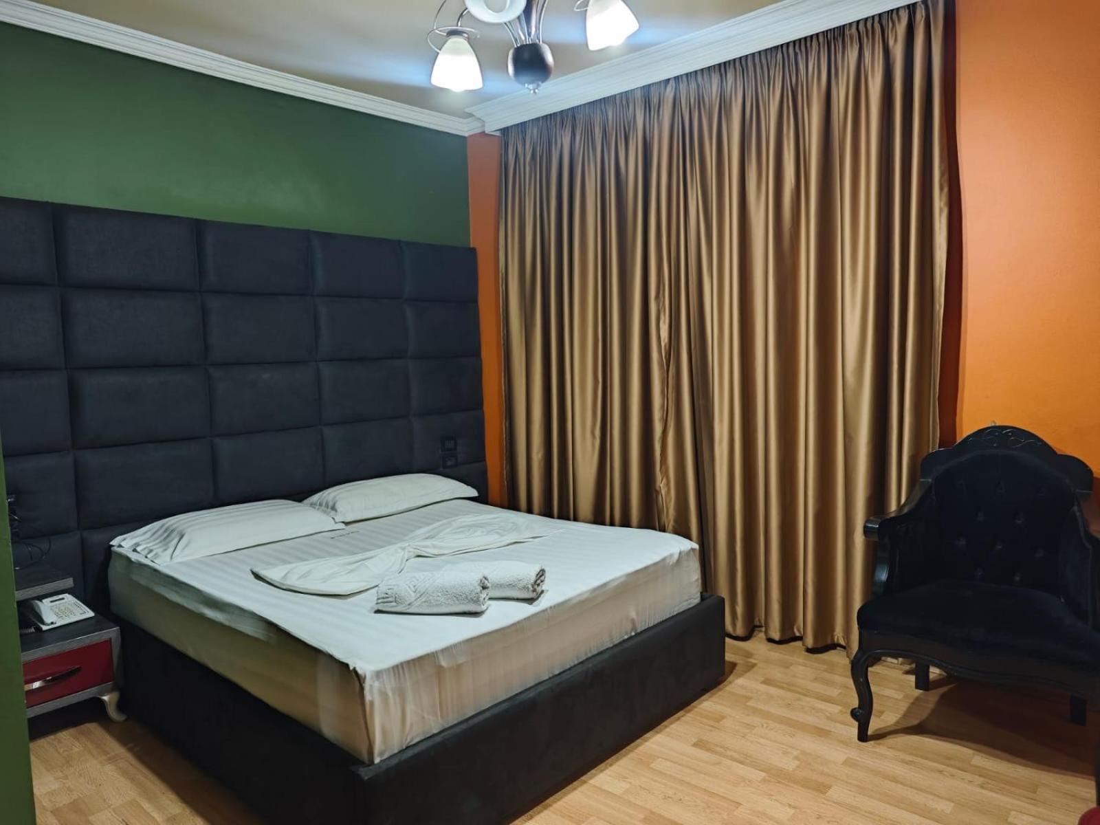 Boutique Artist Hotell Tiranë Eksteriør bilde