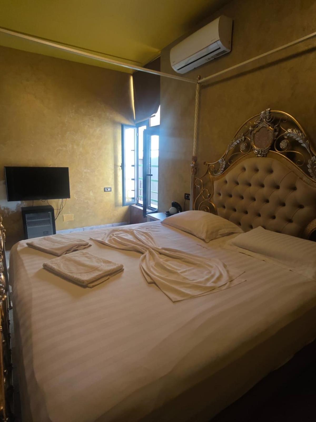 Boutique Artist Hotell Tiranë Eksteriør bilde